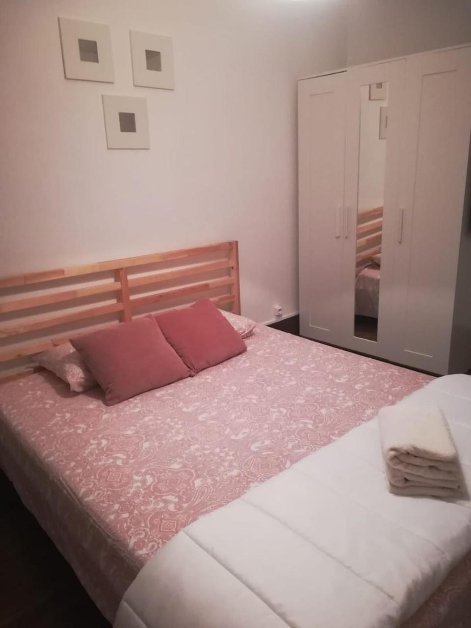 Хостел Pb4 House Брага Экстерьер фото